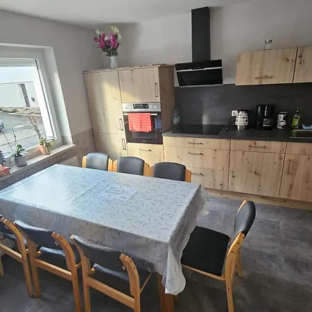 Neuenberg * فولدا